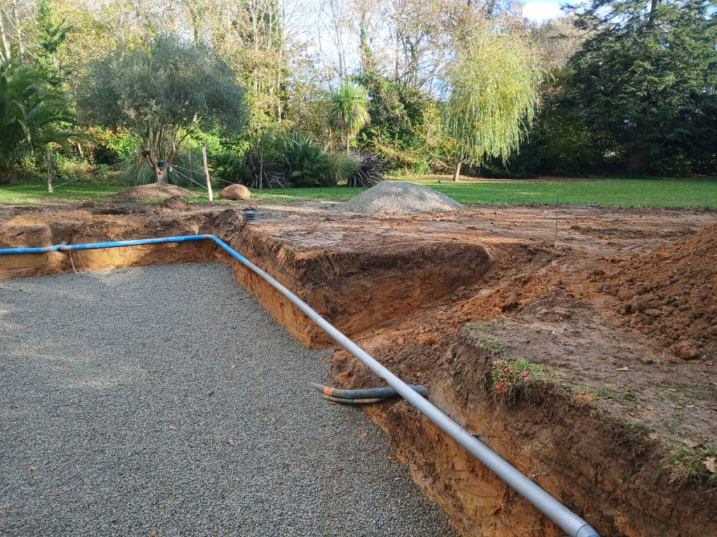 fondation empierrement réseaux à la pelle pour terrassement pour Kerra Terrassement